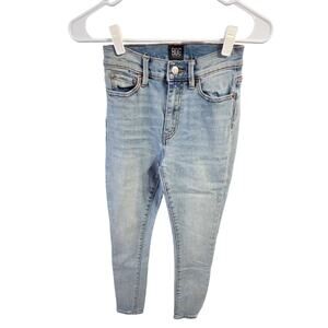 Twig High Rise Jeans - BDG Urban Outfitters - 24